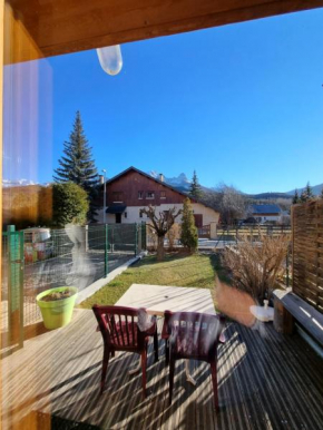 Maison + jardin vue sur les montagnes Barcelonnette